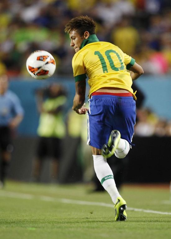 HLE新起点引爆LCK！Kanavi誓夺LCK杯，Zeus×Gumayusi双核回归，2026赛季暗流涌动！