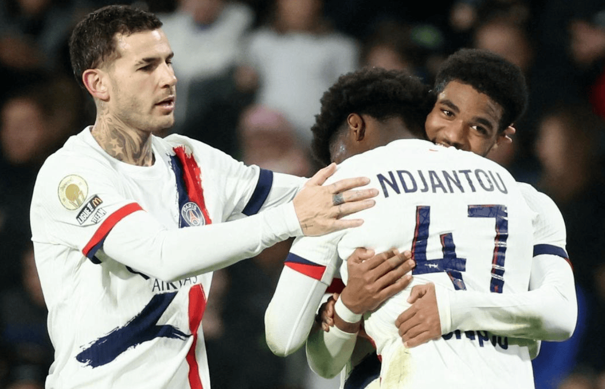 JDG连DRG都赢不了，还指望拿精英组第一？年总揭幕赛打得难解难分！